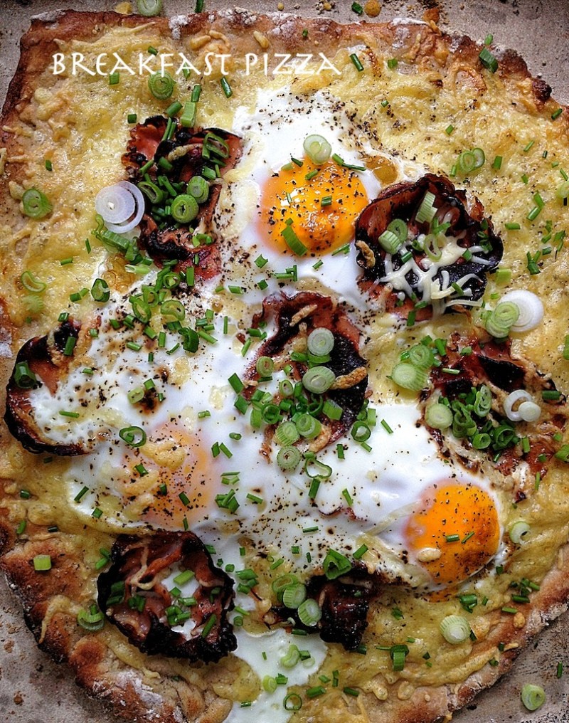 Breakfast pizza
