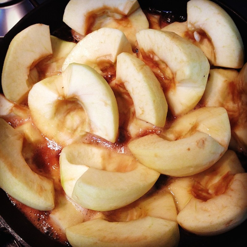 caramalized apples