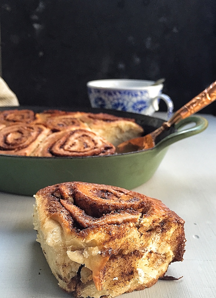 cinnamon roll - Basket Delights